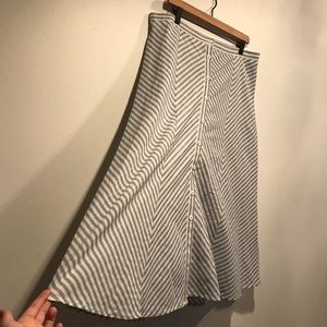NWT MAX STUDIO Midi Skirt LightBlue & White Stripe